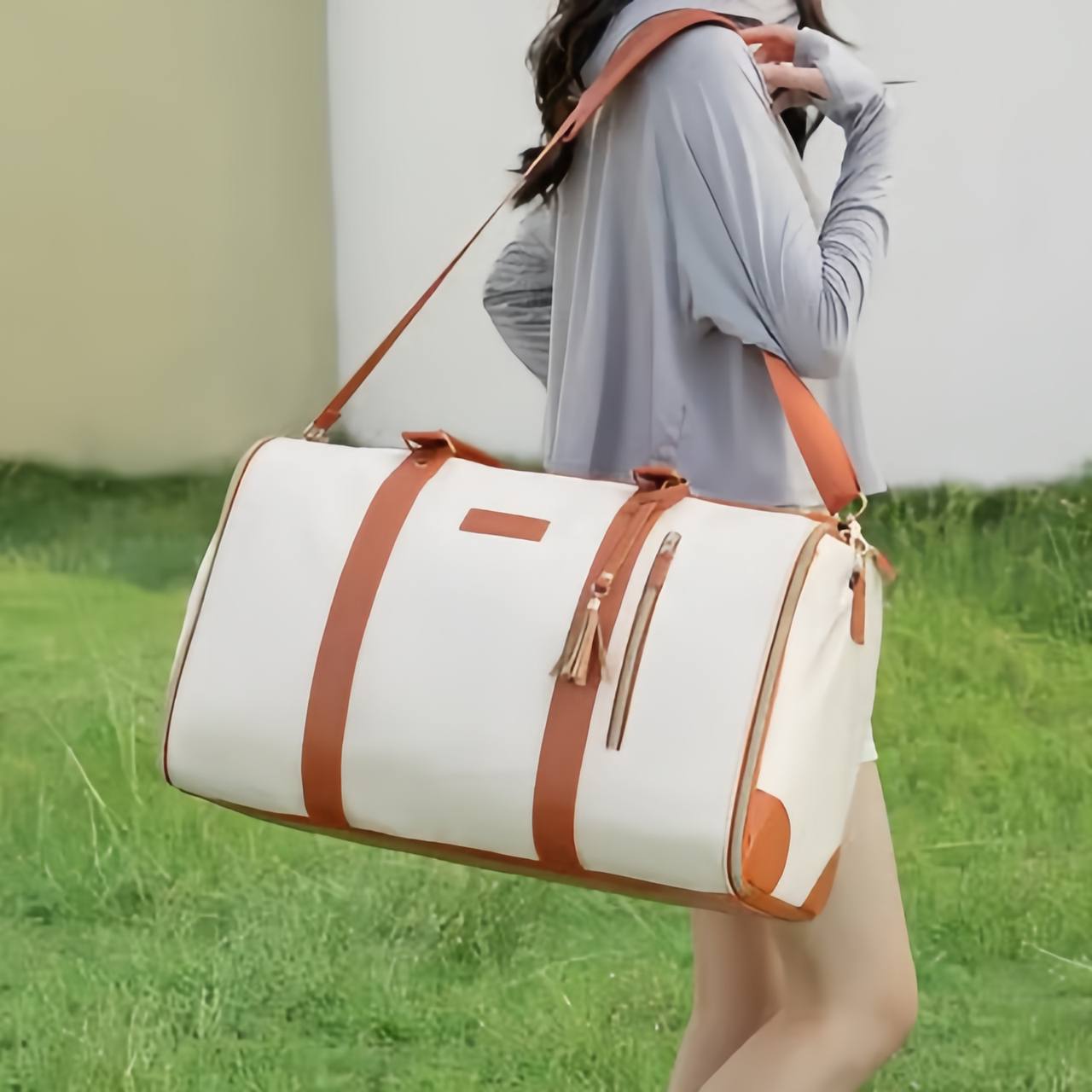 🔥LAST DAY 40% OFF🔥 THE CONVERTIBLE DUFFLE GARMENT LUGGAGE 🧳